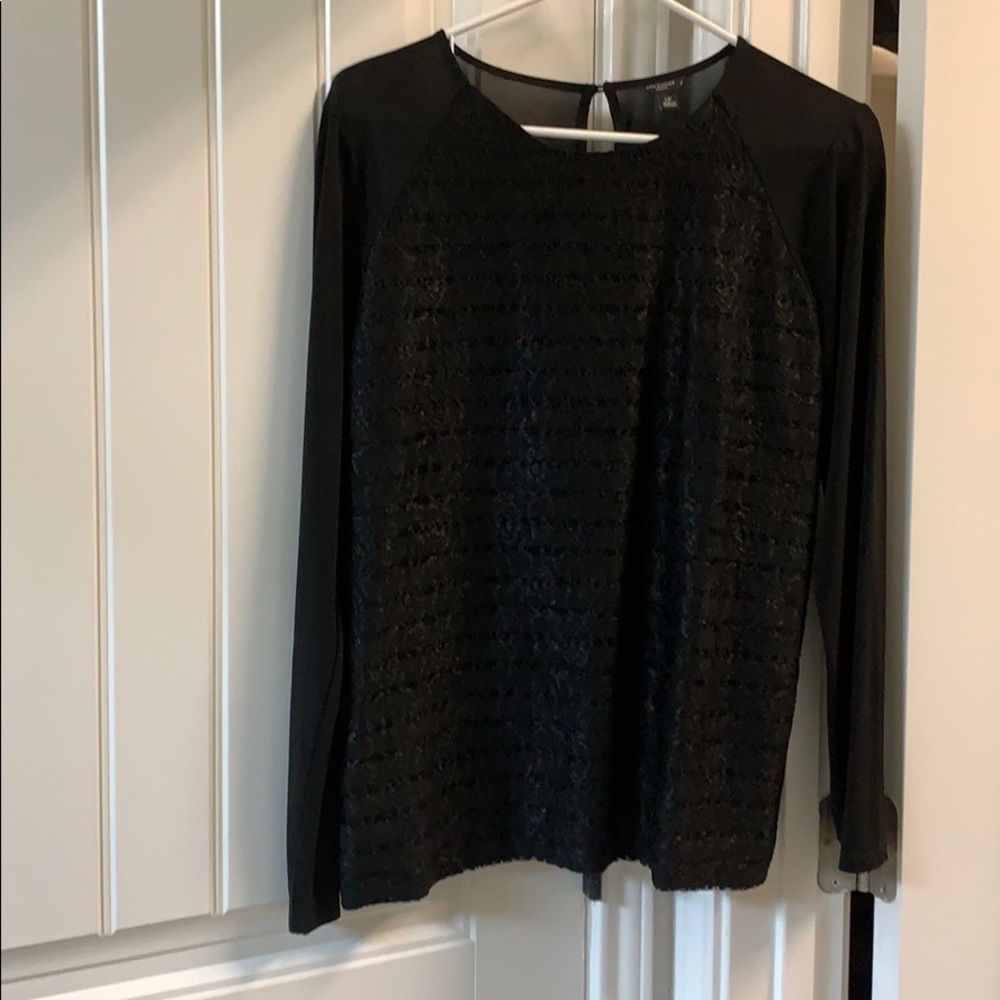 Cute black top
